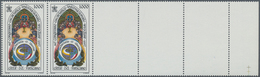 Vatikan: 1997, 1000 L "Eucharistic Congress", Horizontal Strip Of 5 With Two Regular Stamps At Left - Neufs