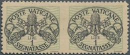 Vatikan - Portomarken: 1945, 1 L Black/dull Green "coat Of Arms", Horizontal Pair With Vertically Im - Taxes