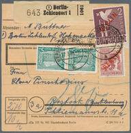 Berlin - Postkrieg: 1949: 2 DM Und 60 Pfg Rotaufdruck Mit 5 Pfg Bauten (Paar) Zusammen Auf Paketkart - Andere & Zonder Classificatie