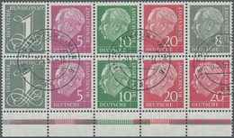 Bundesrepublik - Zusammendrucke: 1960, Heuss Heftchenblatt Vom Unterrand Aus MHB, Gestempelt FRANKFU - Se-Tenant