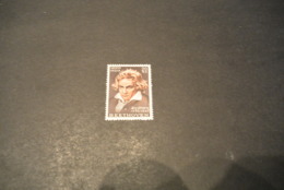 K18713 - Stamp  Mint Hinged  India - 1970- SC. 527 - Ludwig Von Beethoven - Neufs