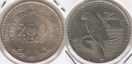 Colombia 200 Pesos 2014 Parrot KM#297 - Used - Colombie