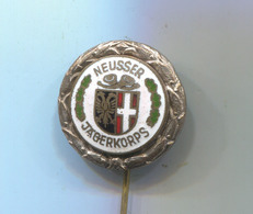 ARCHERY / SHOOTING - NEUSS GERMANY JAGERKORPS SHOOTING SCHUTZEN ENAMEL PIN BADGE ABZEICHEN - Tiro Al Arco