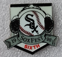 Pin's Baseball SoxFest 1998 .31X35 Mm . Superbe - Honkbal