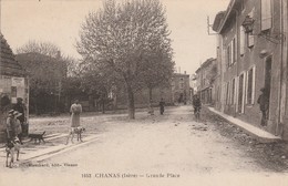 Isère : CHANAS : Grande Place - Chanas