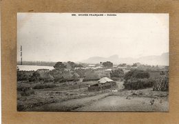 Delcampe - CPA - GUINEE - DUBREKA -  Aspect Du Village Et Des Cases D'habitations En 1900 - Französisch-Guinea