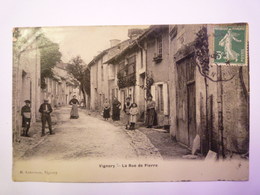 GP 2019 - 11  VIGNORY  (Haute-Marne)  :  La Rue De  PIERRE   1908    XXXX - Vignory