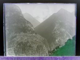 Ancienne Photographie Photo Négatif Sur Verre Près De L'Argentière Chamonix Mont Blanc Salvan Finhaut Gietroz CPA - Glass Slides