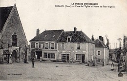 Preaux  61   La Place De L'Eglise Animée -Quincaillerie-Epicier Et Cafe Du Commerce Et La Route De Saint-Aignan - Sonstige Gemeinden