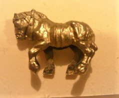 Kinder  Cheval - Metal Figurines