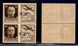 REPUBBLICA SOCIALE - GNR BRESCIA - 1943 - Propaganda - 30 Cent Aviazione (19/I + 19/II) - Coppia Di Tipi Diversi - Gomma - Andere & Zonder Classificatie