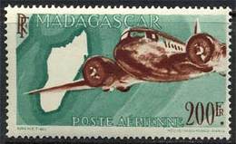 MADAGASCAR / POSTE AERIENNE # 64A ** (ref T1877) - Neufs