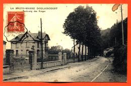 CPA 52 Doulaincourt " Faubourg Des Forges " - Doulaincourt