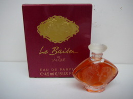 LALIQUE" LE BAISER" MINI EDP 4,5 ML   LIRE ET VOIR !! - Miniatures Femmes (avec Boite)