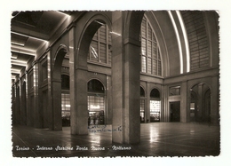 CT--027445-- TORINO - INTERNO STAZIONE PORTA NUOVA - NOTTURNO-VIAGGIATA 1953-FRANCOBOLLO STRAPPATO - Stazione Porta Nuova