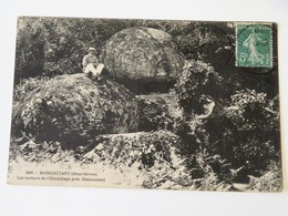 Carte Postale : 79 MONCOUTANT : Les Rochers De L'Ermitage, Animé, Timbre En 1919 - Moncoutant