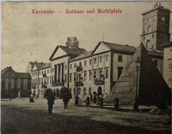 Karlsruhe // Rathaus Und Marktplatz 1908 Licht Fleckig - Karlsruhe