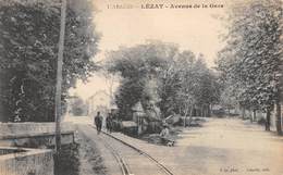 A-19-2221 : LEZAT. AVENUE DE LA GARE. LIGNE DE CHEMIN DE FER. GARE. - Lezat Sur Leze