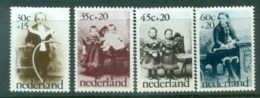 Netherlands 1974 Charity, Child Welfare, Child Photos MUH Lot76575 - Zonder Classificatie