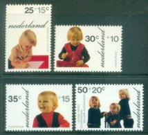 Netherlands 1972 Charity, Child Welfare, Dutch Princes MUH Lot76569 - Ohne Zuordnung
