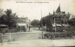 Cpa Pessac Le Passage à Niveau. - Pessac