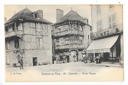 CHATELDON  (cpa 63)  Vieille Maison   -  L  1 - Chateldon