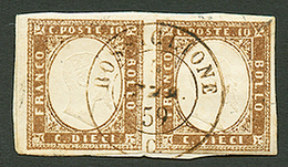 "ROSSIGLIONE" : SARDAIGNE Paire 10c Obl. Cachet Rarissime ROSSIGLIONE C. Sur Fragment. Signé BOLAFFI + Certificat BOTTAC - Otros & Sin Clasificación