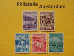 Netherlands Antilles 1951, VOOR HET KIND / CHILDREN'S GAMES: Mi 29-33, NVPH 234-38, ** - Curaçao, Nederlandse Antillen, Aruba