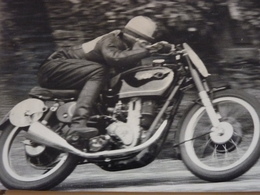 Belle Photo Ancienne Ernie Lyons Moto Ancienne    !!! - Moto