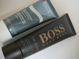 BOSS, BIOTHERM    ....LOT 2 PRODUITS    LIRE ET VOIR !! - Miniaturen Herrendüfte (ohne Verpackung)