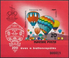 ** 1983 200 éves A Ballonrepülés Vágott Blokk (8.000) - Other & Unclassified