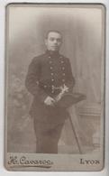 CDV Photo Originale XIXéme Militaria Officier élève Bicorne Par Cavaroc Lyon Cdv 2659 - Antiche (ante 1900)