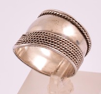 Ezüst (Ag.) Gyűrű, Méret: 59, Jelzés Nélkül, Nettó: 4,8 G - Other & Unclassified
