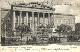 T2/T3 1905 Budapest VIII. Nemzeti Múzeum, Hintók. Divald Károly 566. Sz. (EK) - Ohne Zuordnung