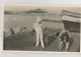 Carte Photo Antibes 06  Fort Vauban Au Loin Barque ? - Zu Identifizieren