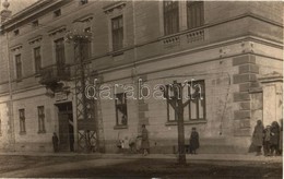 * T2 1927 Beregszász, Berehove; Ludvik Pluhovsky úri Szabó üzlete / Street View, Tailor Shop. Photo - Zonder Classificatie