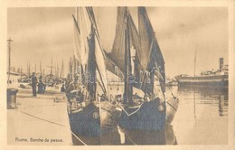 ** T1/T2 Fiume, Rijeka; Barche Da Pesca / Halászbárkák A Kikötőben / Fishing Boats, Fishermen At The Port - Unclassified