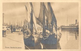 ** T1/T2 Fiume, Rijeka; Barche Da Pesca / Halászbárkák A Kikötőben / Fishing Boats, Fishermen At The Port - Zonder Classificatie