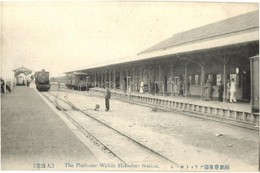 ** T2 Hakodate (Hokkaido), The Plathome Within Hakodate Station, Railway Station, Locomotive, Train, Railwaymen - Sin Clasificación