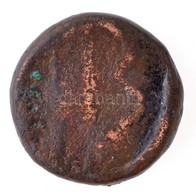 Boszporosz Kr. E. ~IV-III. Század Brozpénz (2,49g) T:3
Bosporos ~4th-3rd Century BC Bronze Coin (2,49g) C:F - Zonder Classificatie