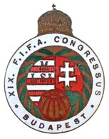 1930. 'XIX. F.I.F.A. CONGRESSUS BUDAPEST - M.L.SZ. (Magyar Labdarúgók Szövetsége)' Zománcozott Br Gomblyukjelvény, 'MORZ - Non Classificati