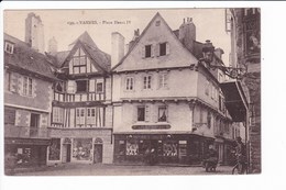 139 - VANNES - Place Henry IV - Vannes