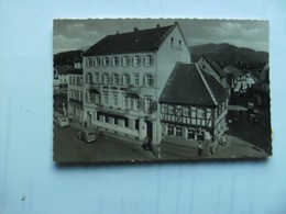 Duitsland Deutschland Baden Württemberg Gernsbach Hotel Stern U Hirsch Alte PKW - Gernsbach