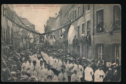 ECHTERNACH  LA PROSSION DANSANTE DANS LA RUE PRINCIPALE  -- !!!!! AVEC PLIE - Echternach