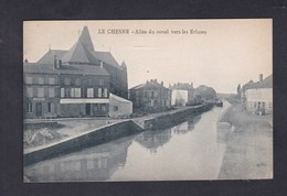 Le Chesne (08) Allee Du Canal Vers Les Ecluses ( Batellerie Peniche Desaix) - Le Chesne