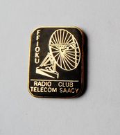 Pin's Radio Club Telecom Saacy - BL17 - Other