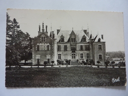 Cartolina Viaggiata "LA TRIMOUILLE Chateau De Regnier" 1960 - La Trimouille