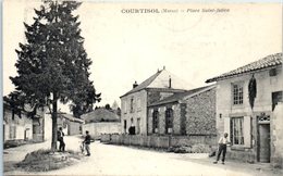 51 - COURTISOLS -- Place St Julien - Courtisols