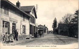 51 - COURTISOLS -- Rue Massez - La Poste - Courtisols