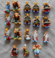 ASTERIX Lot 18 Figurines - Little Figures - Plastic